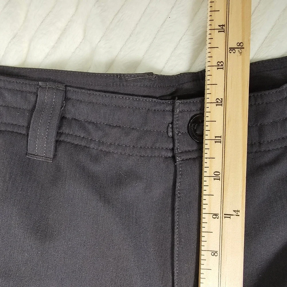 The North Face Mens Rainier Cargo Shorts 34 Grey Hiking Gorpcore Outdoor